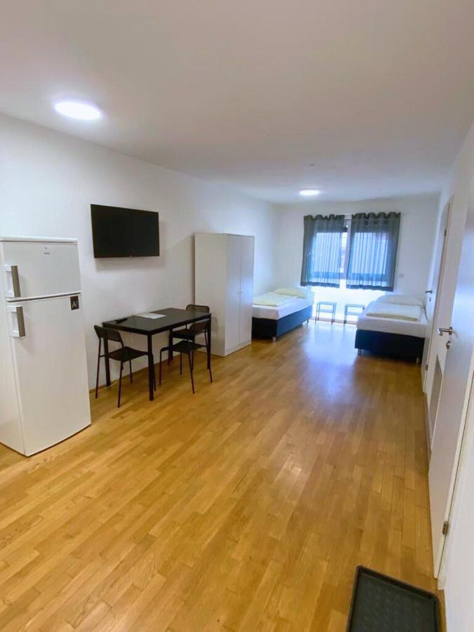 Vienna'S Danube Apartments Buitenkant foto