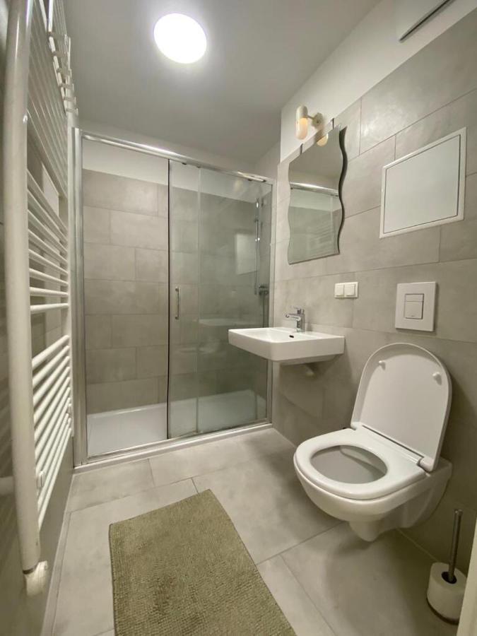 Vienna'S Danube Apartments Buitenkant foto